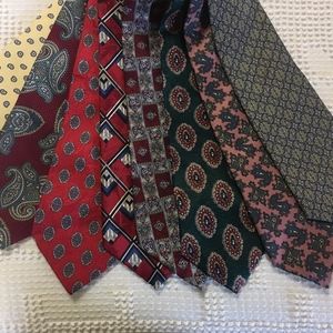 MENS TIES  VAN HUESEN,OSCAR DE LARENTA ETC. LOT